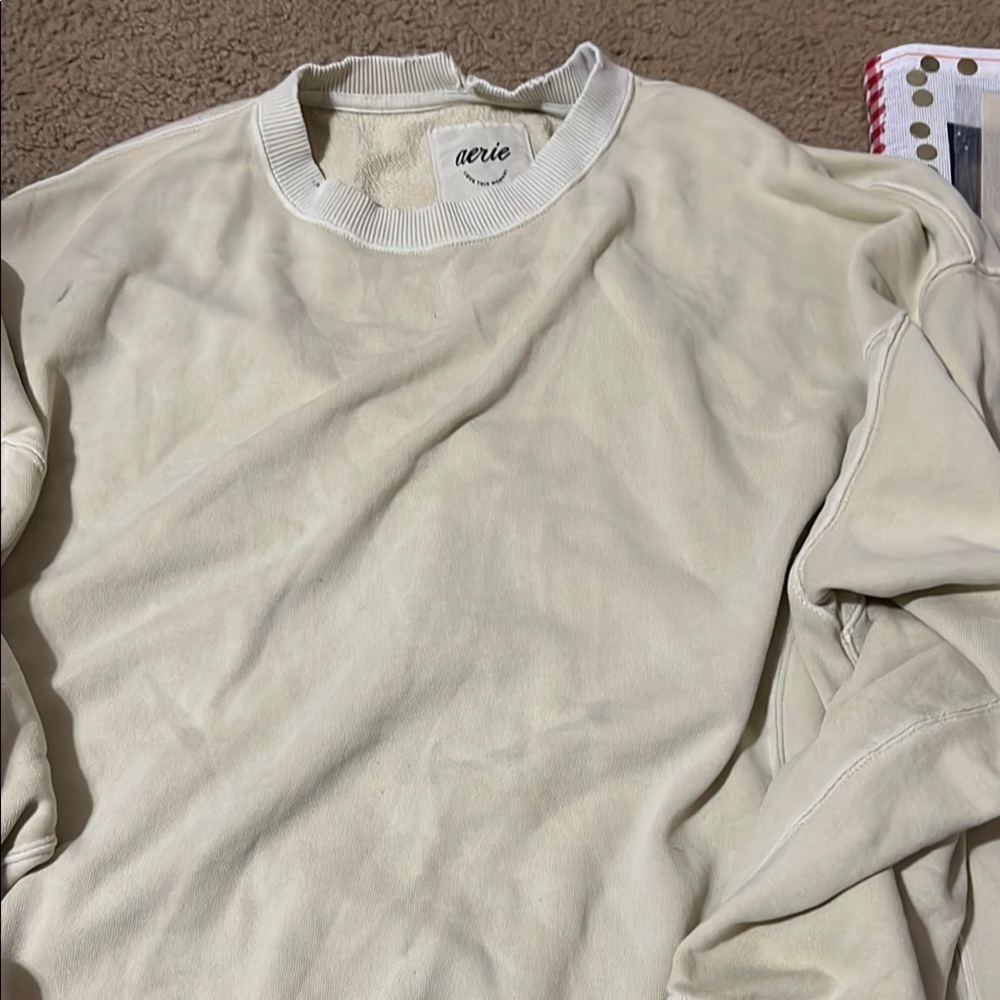 Aerie Off-White Relaxed Sweatshirt